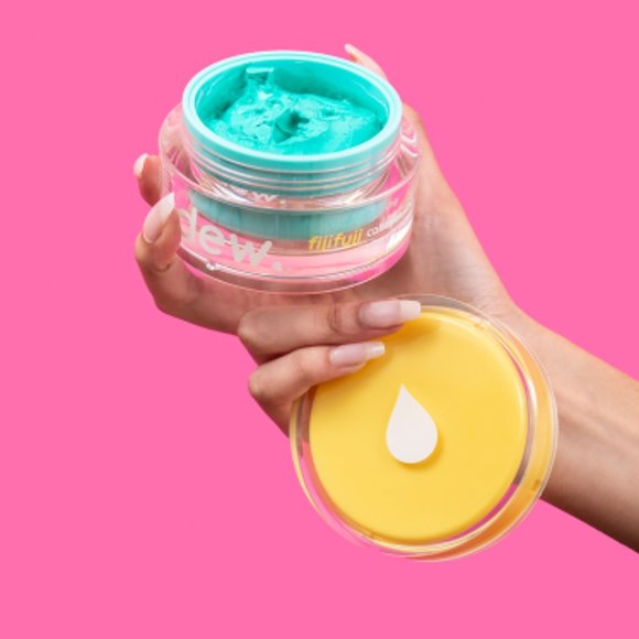 DEW OF THE GODS  Fijifuji Collagen Whip Vitamin Mask $50 - Picture 2 of 8